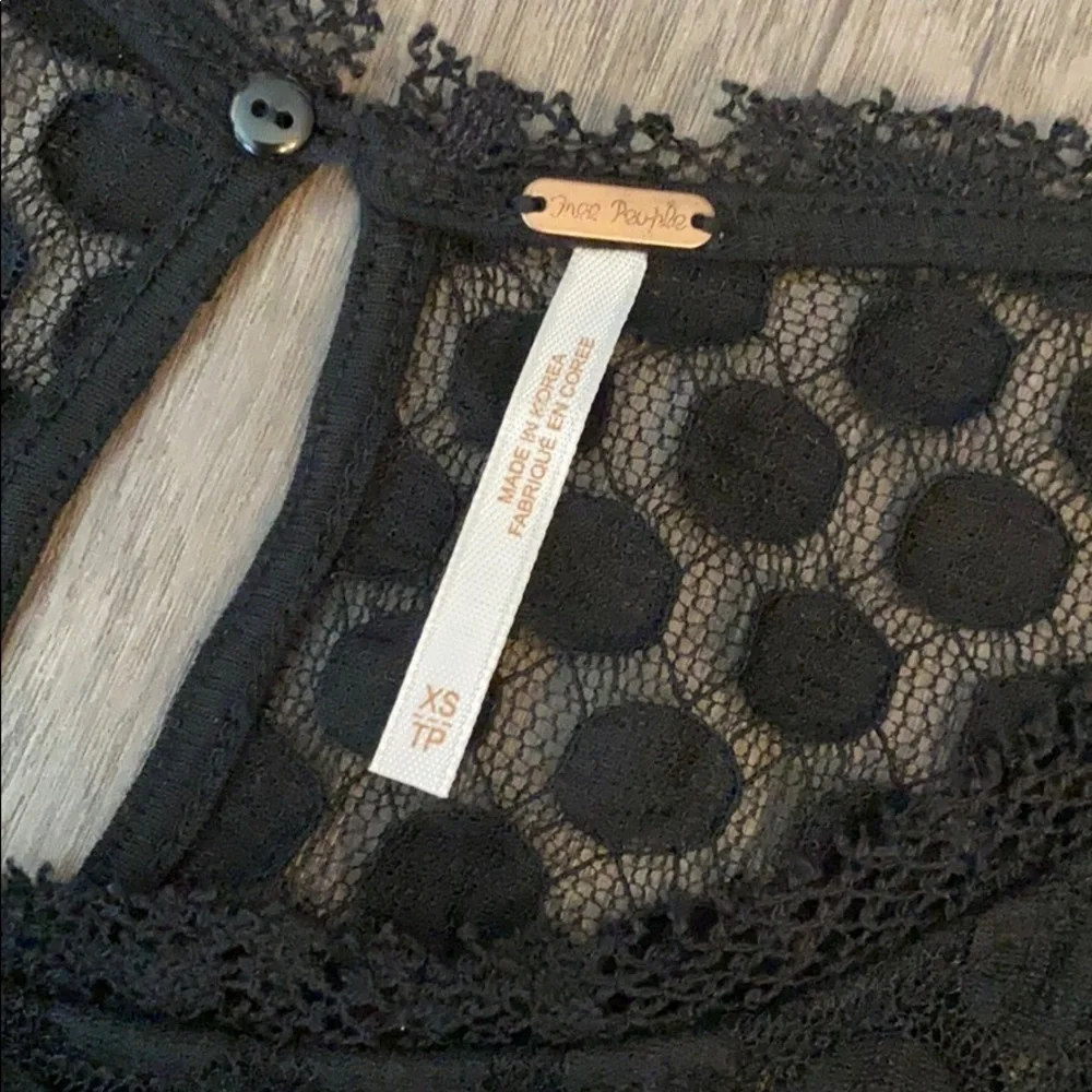 Free people lace dot peplum tank BLACK xs